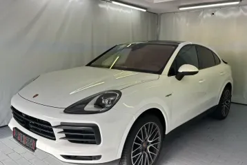 Porsche Cayenne din 2022 - oferta POR116674