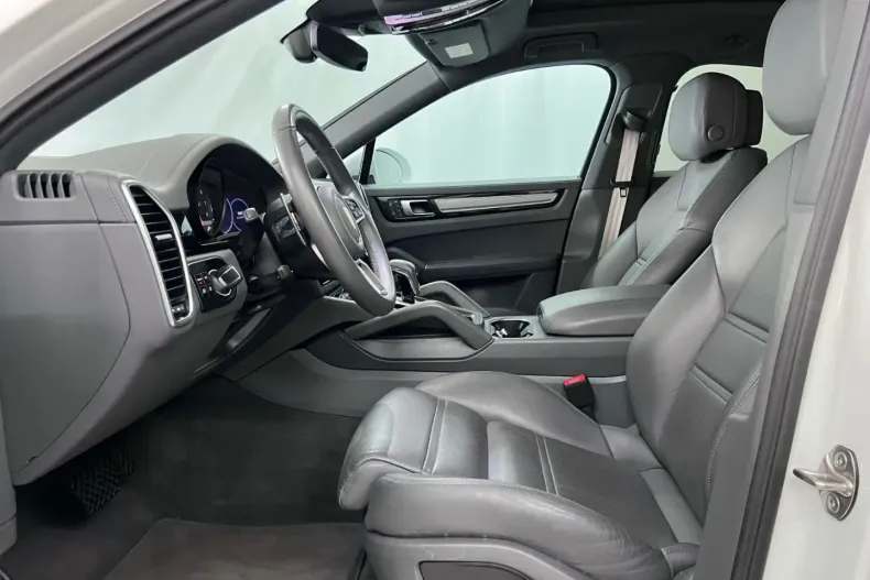 Porsche Cayenne din 2022 cu 39.000 km - oferta POR116674 - foto 16