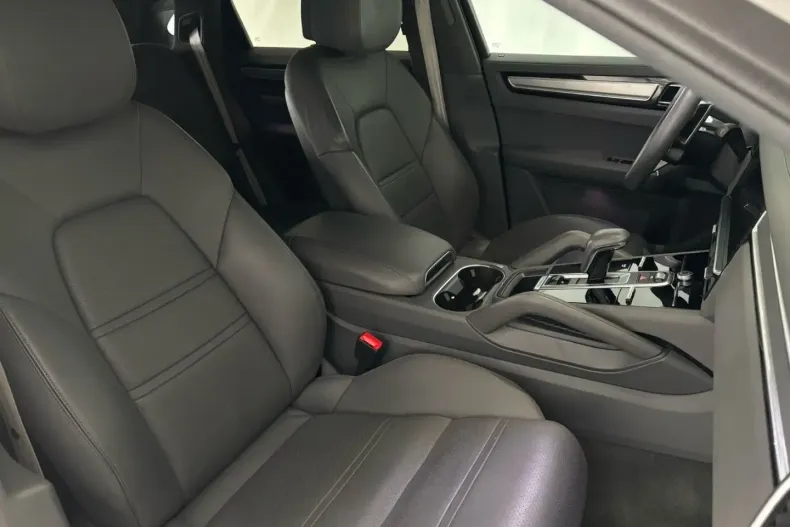 Porsche Cayenne din 2022 cu 39.000 km - oferta POR116674 - foto 18