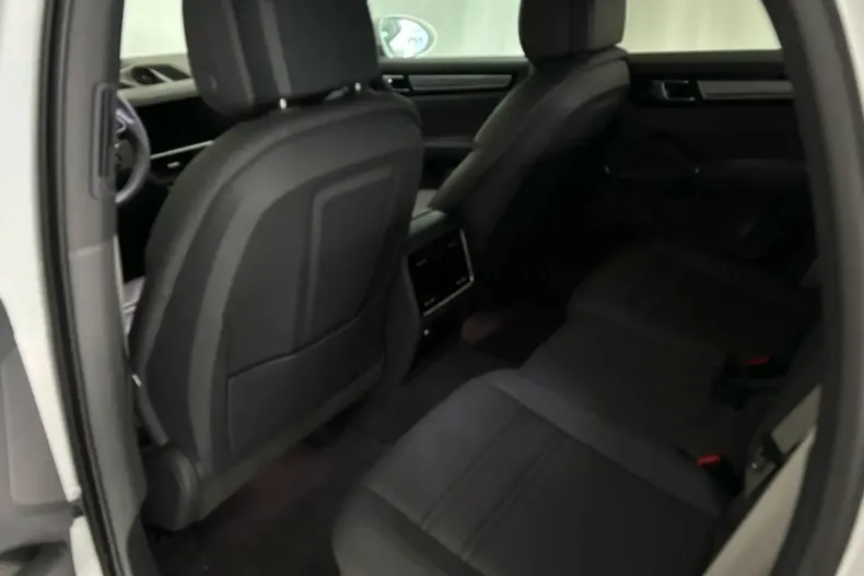 Porsche Cayenne din 2022 cu 39.000 km - oferta POR116674 - foto 26