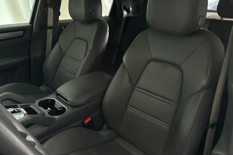 Porsche Cayenne din 2022 cu 39.000 km - oferta POR116674 - foto 27