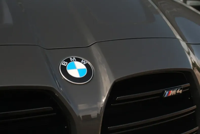 BMW M4 din 2023 cu 5.050 km - oferta BMW116677 - foto 3