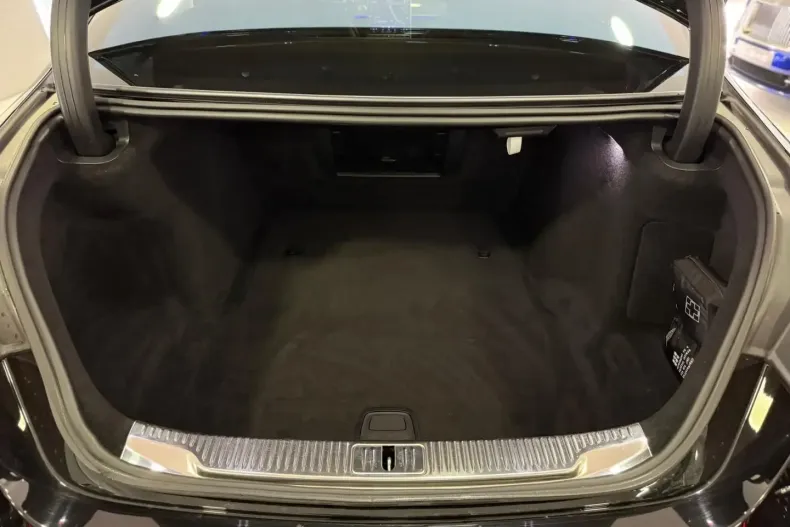 Mercedes-Benz S 500 din 2023 cu 17.862 km - oferta MER116682 - foto 35