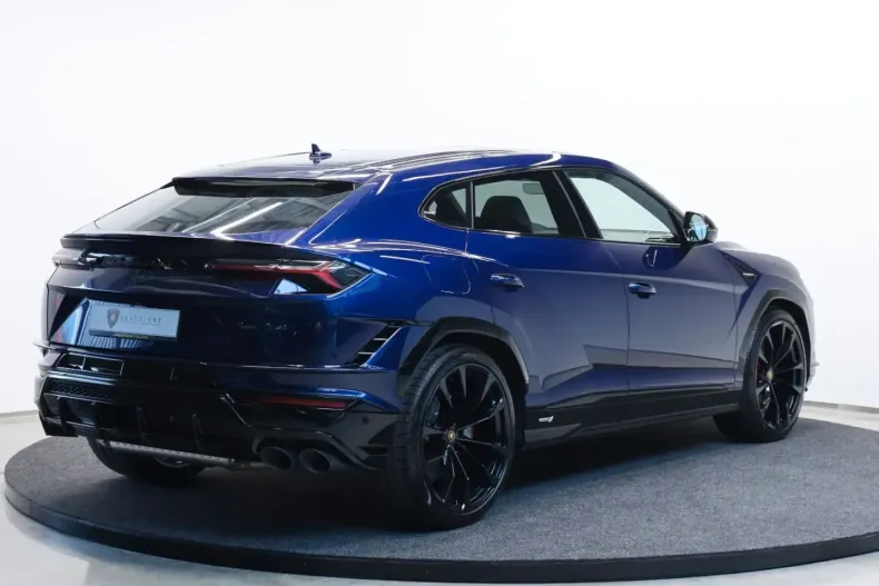 Lamborghini Urus din 2023 cu 5.650 km - oferta LAM116683 - foto 5