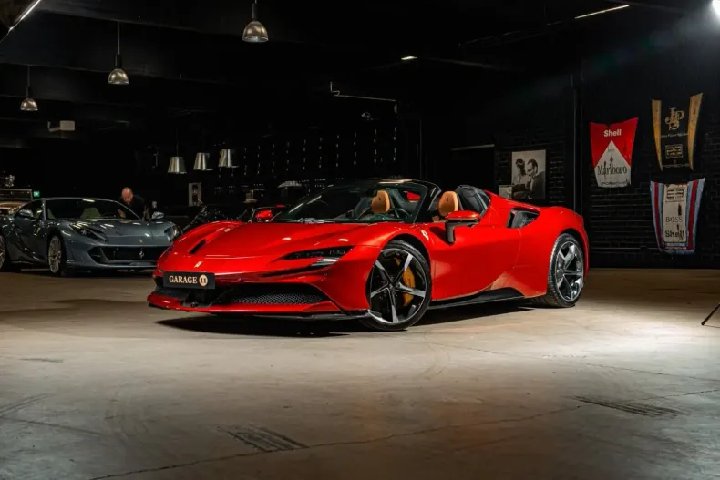 Ferrari SF90 din 2024 cu 1.150 km - oferta FER116687 - foto 1