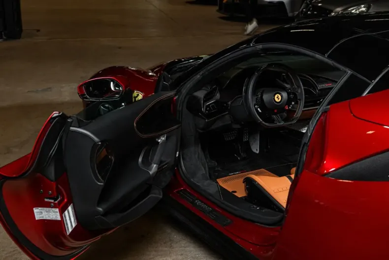 Ferrari SF90 din 2024 cu 1.150 km - oferta FER116687 - foto 10