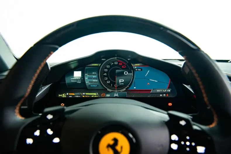 Ferrari SF90 din 2024 cu 1.150 km - oferta FER116687 - foto 17