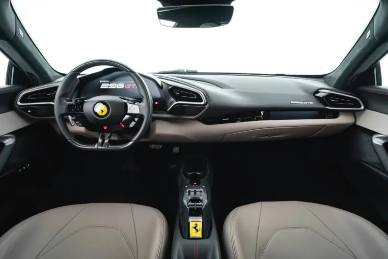 Ferrari 296 GTB din 2024 cu 8.000 km - oferta FER116689 - foto 9