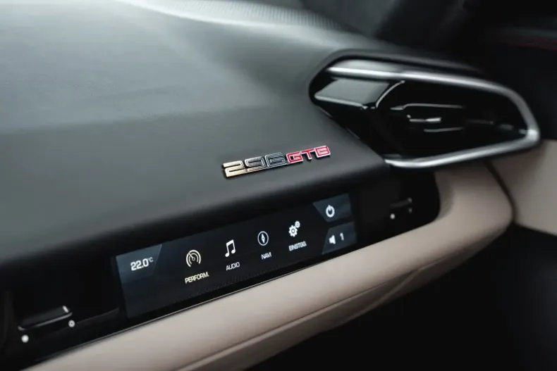 Ferrari 296 GTB din 2024 cu 8.000 km - oferta FER116689 - foto 18