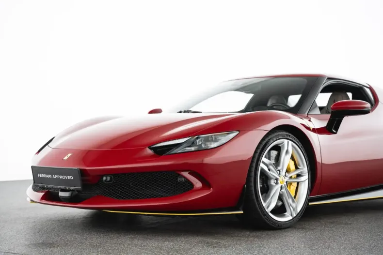 Ferrari 296 GTB din 2024 cu 8.000 km - oferta FER116689 - foto 21