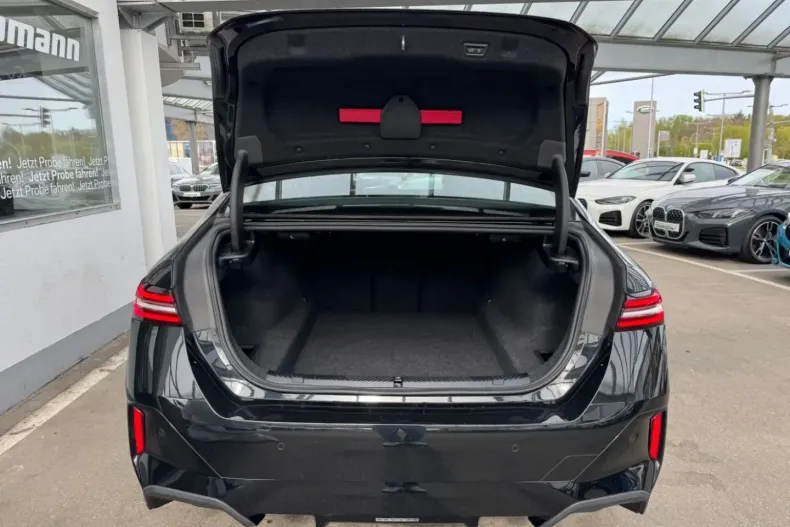 BMW 520 din 2023 cu 30.600 km - oferta BMW116693 - foto 15