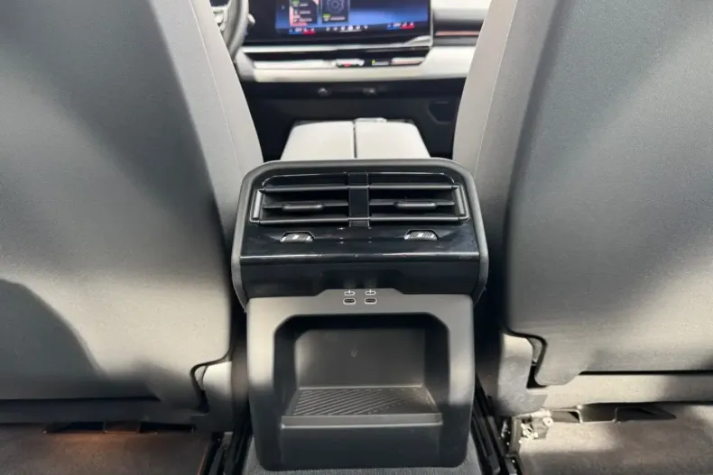 BMW 520 din 2023 cu 30.600 km - oferta BMW116693 - foto 22