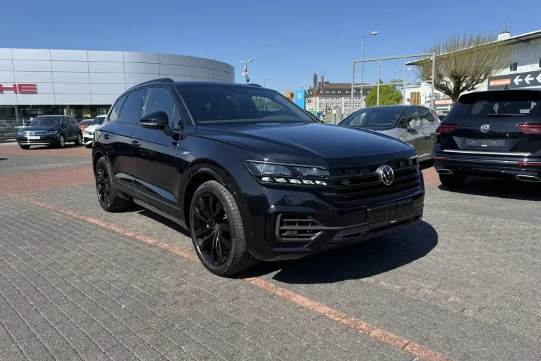 Volkswagen Touareg din 2022 cu 42.000 km - oferta VOL116697 - foto 2