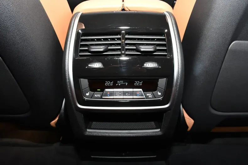 BMW X6 din 2024 cu 8.000 km - oferta BMW116700 - foto 16