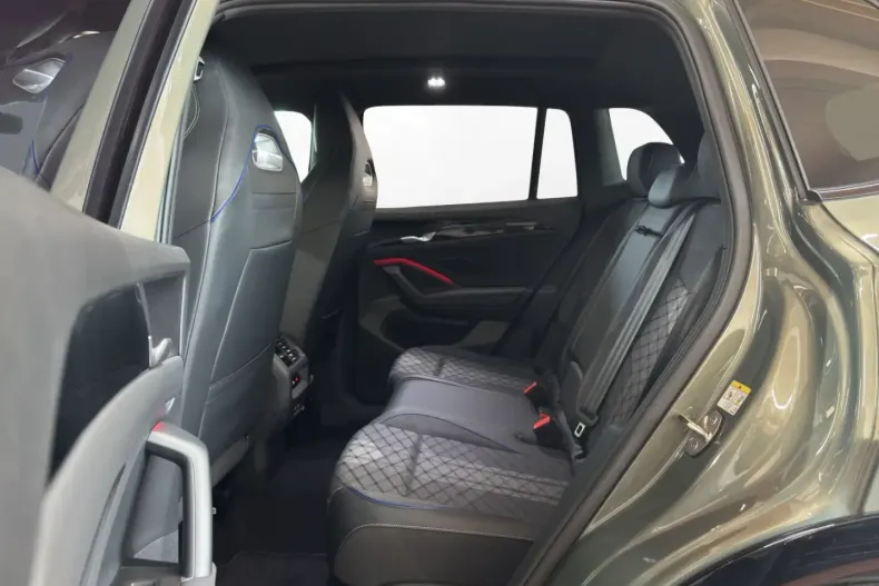 Volkswagen Tiguan din 2024 cu 8.500 km - oferta VOL116702 - foto 11