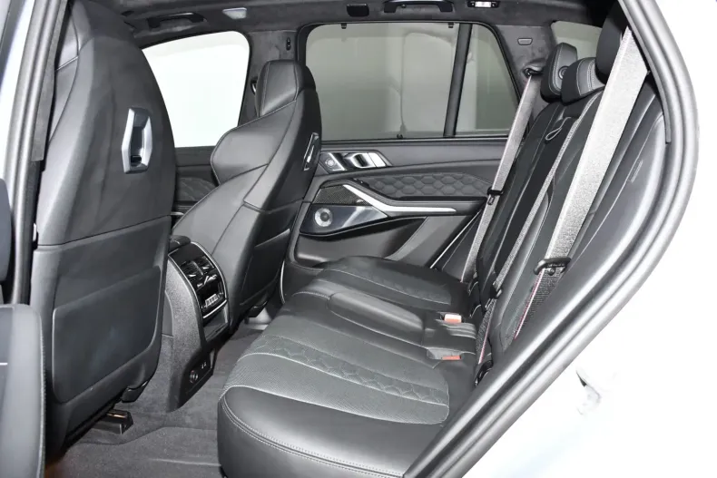 BMW X5 M din 2024 cu 8.500 km - oferta BMW116721 - foto 16