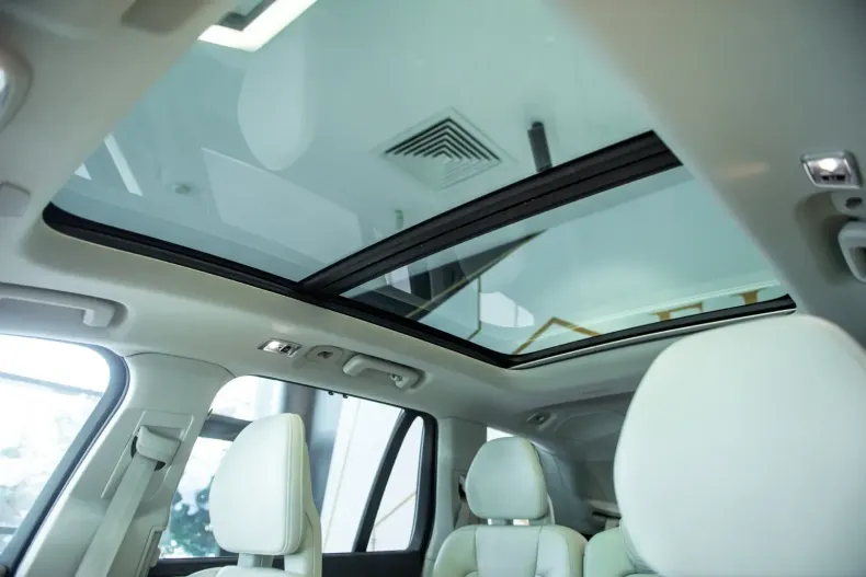 Volvo XC90 din 2021 cu 34.994 km - oferta VOL116722 - foto 12