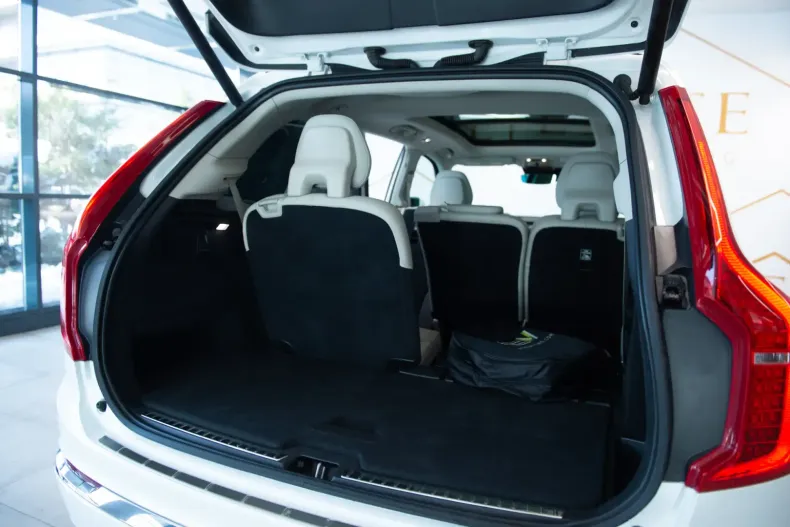 Volvo XC90 din 2021 cu 34.994 km - oferta VOL116722 - foto 34