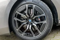 BMW 750 din 2023 cu 28.800 km - oferta BMW116734 - foto 3