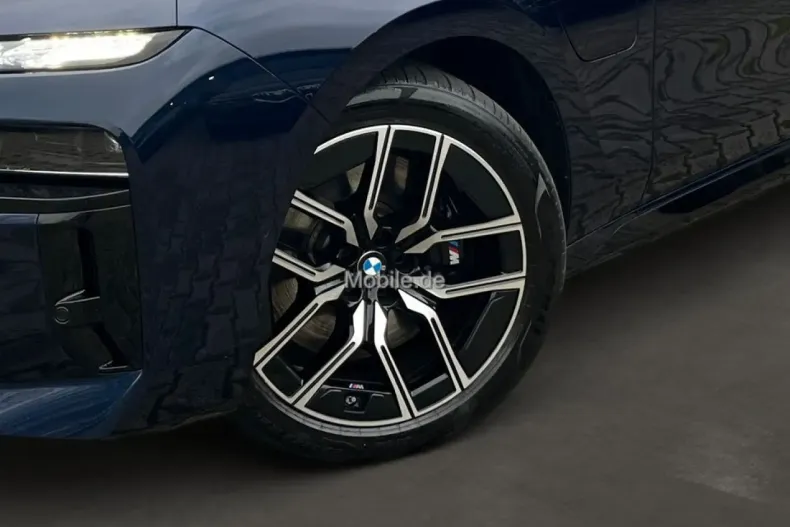 BMW 750 din 2023 cu 47.762 km - oferta BMW116735 - foto 4