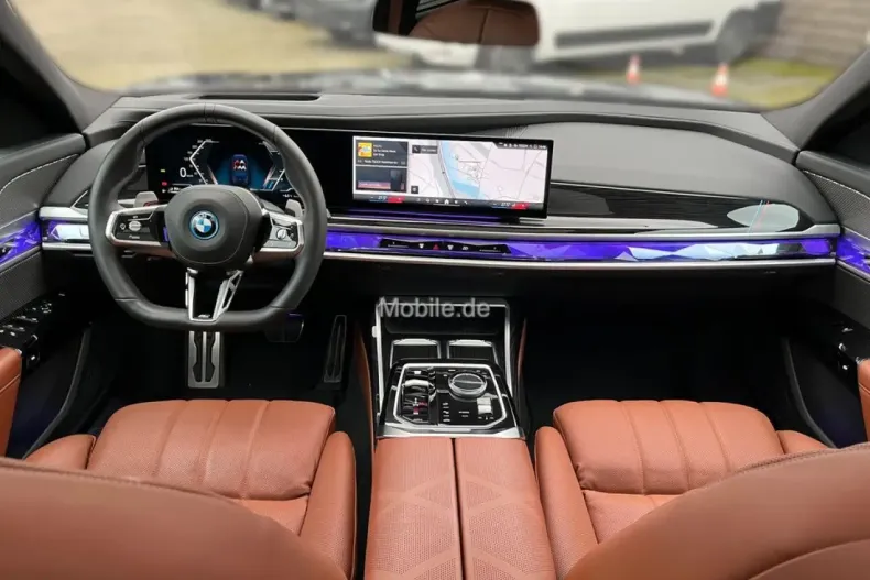 BMW 750 din 2023 cu 47.762 km - oferta BMW116735 - foto 8