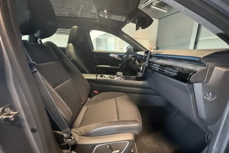 Renault Austral din 2023 cu 811 km - oferta REN116736 - foto 13