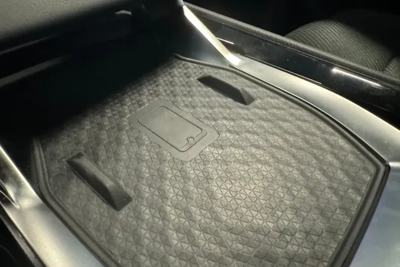 Renault Austral din 2023 cu 811 km - oferta REN116736 - foto 24