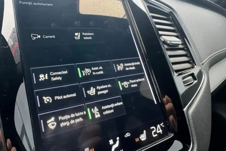 Volvo XC90 din 2020 cu 65.551 km - oferta VOL116738 - foto 26