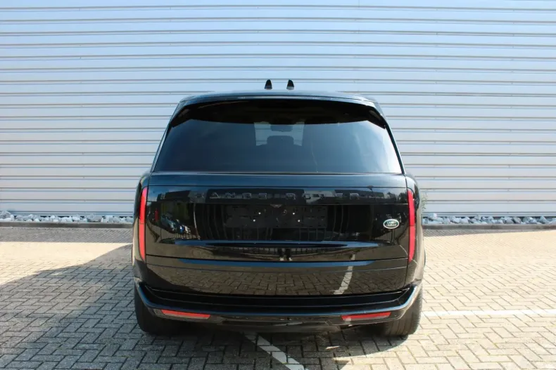 Land Rover Range Rover din 2022 cu 17.500 km - oferta LAN116744 - foto 4