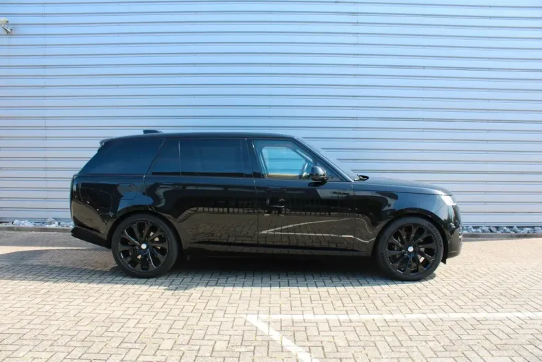 Land Rover Range Rover din 2022 cu 17.500 km - oferta LAN116744 - foto 5