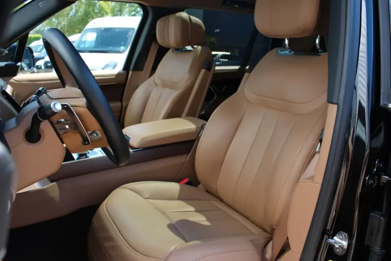 Land Rover Range Rover din 2022 cu 17.500 km - oferta LAN116744 - foto 10