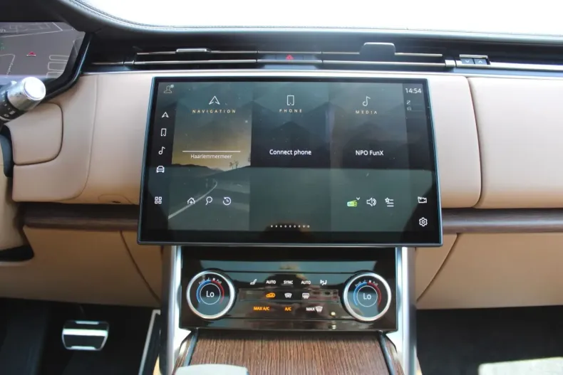 Land Rover Range Rover din 2022 cu 17.500 km - oferta LAN116744 - foto 11