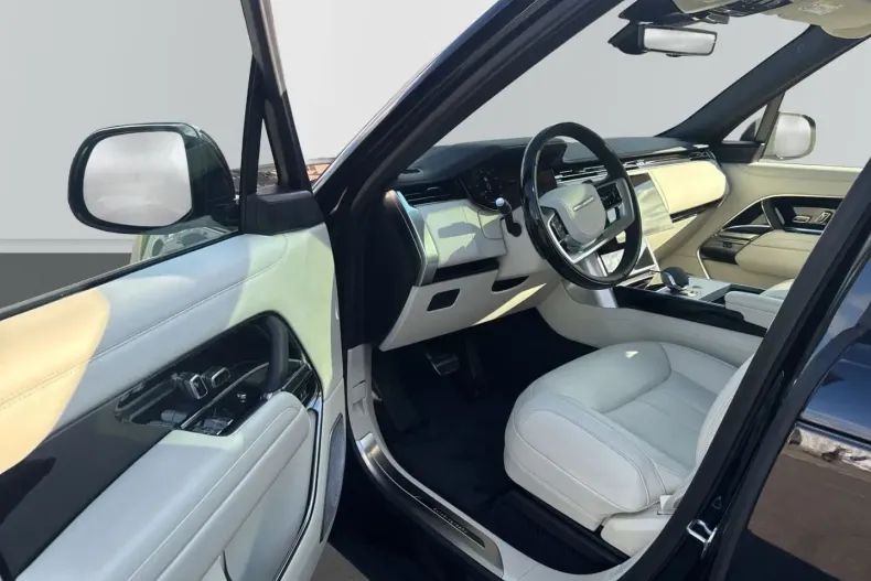 Land Rover Range Rover din 2024 cu 2.500 km - oferta LAN116745 - foto 9