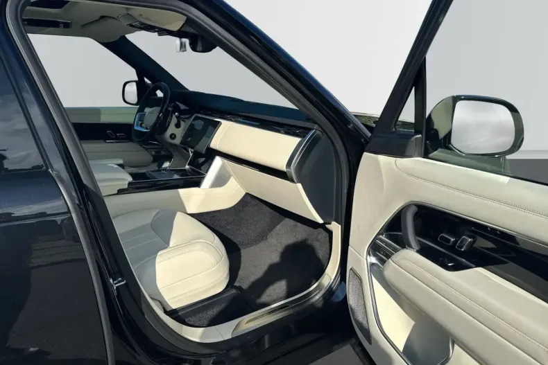 Land Rover Range Rover din 2024 cu 2.500 km - oferta LAN116745 - foto 10