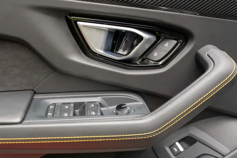 Lamborghini Urus din 2021 cu 38.685 km - oferta LAM116747 - foto 23