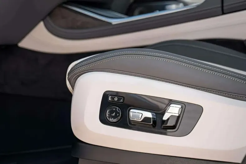 BMW X7 din 2024 cu 6.200 km - oferta BMW116748 - foto 23