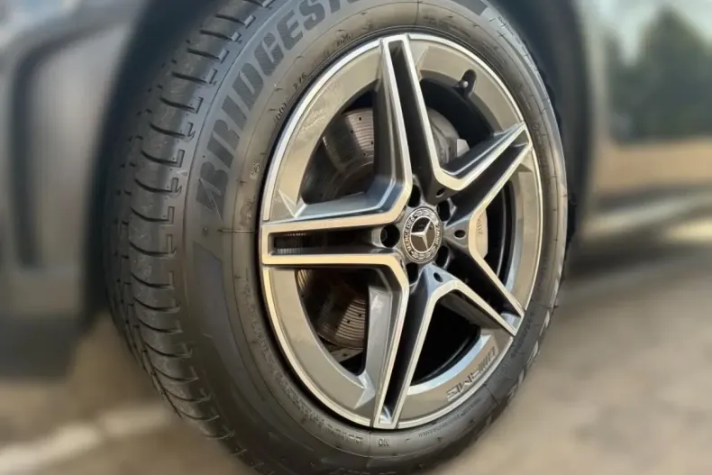 Mercedes-Benz GLC 220 din 2022 cu 98.040 km - oferta MER116756 - foto 2