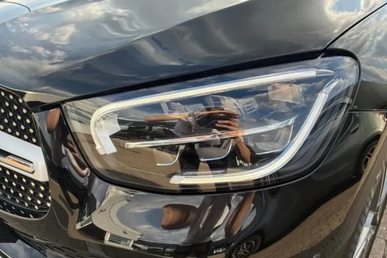 Mercedes-Benz GLC 220 din 2022 cu 98.040 km - oferta MER116756 - foto 3