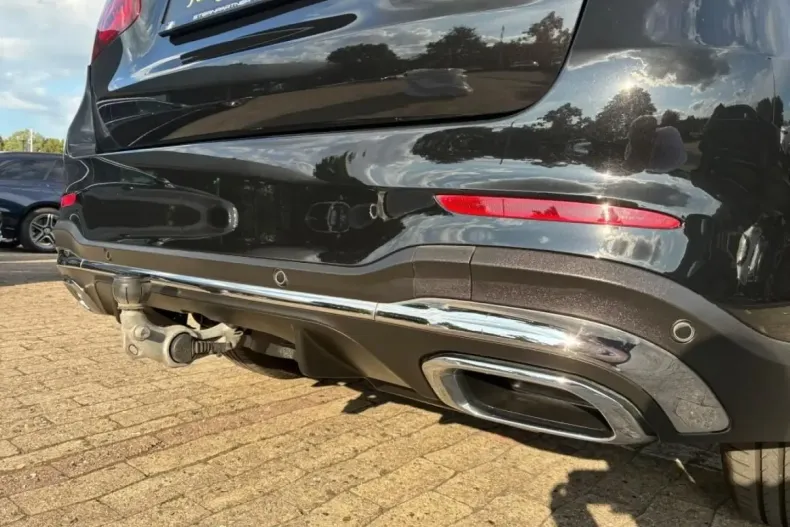 Mercedes-Benz GLC 220 din 2022 cu 98.040 km - oferta MER116756 - foto 11