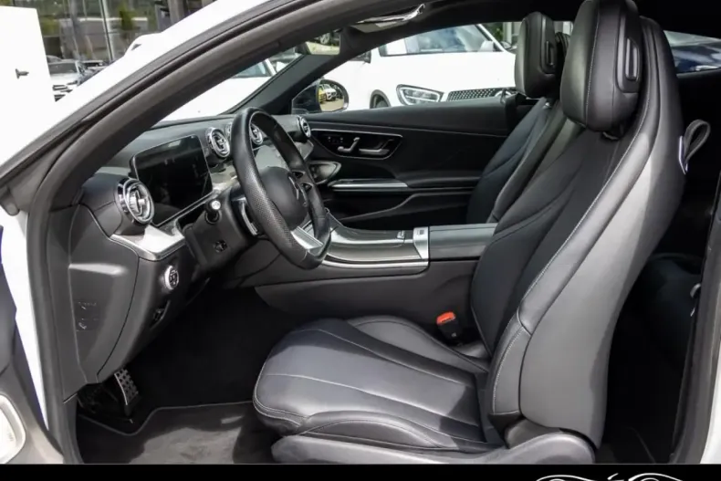 Mercedes-Benz CLE 200 din 2024 cu 27.950 km - oferta MER116759 - foto 13