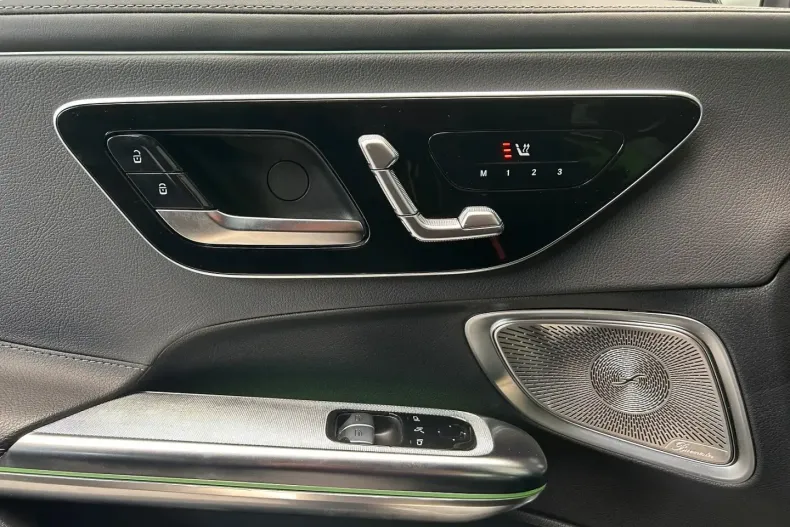 Mercedes-Benz CLE 200 din 2024 cu 19.087 km - oferta MER116760 - foto 12