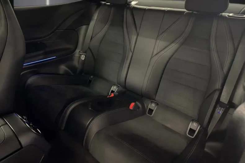 Mercedes-Benz CLE 200 din 2024 cu 20.130 km - oferta MER116762 - foto 10