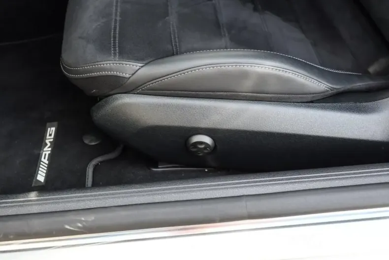 Mercedes-Benz CLE 200 din 2024 cu 11.599 km - oferta MER116763 - foto 12