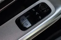 Mercedes-Benz CLE 200 din 2024 cu 11.599 km - oferta MER116763 - foto 17