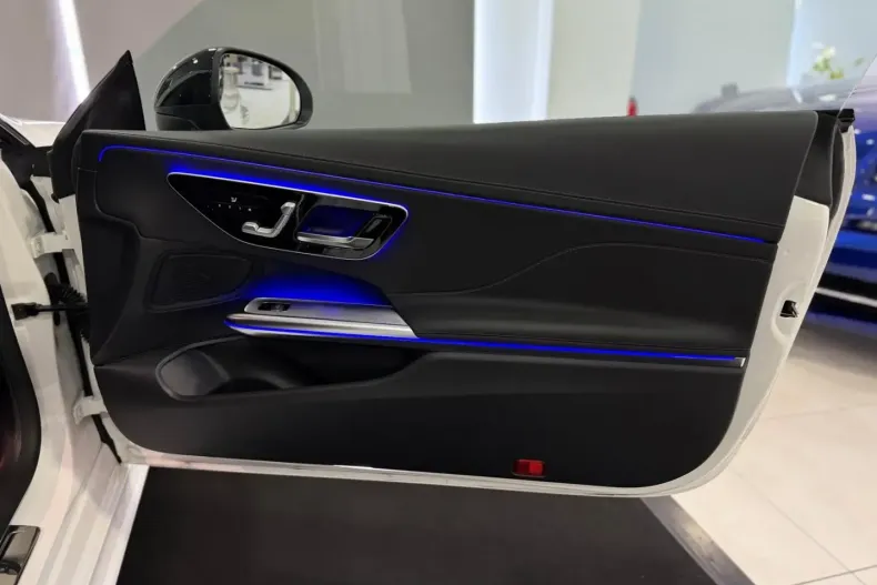 Mercedes-Benz CLE 220 din 2024 cu 12.211 km - oferta MER116765 - foto 19