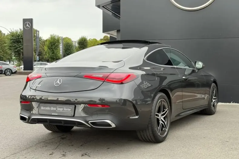 Mercedes-Benz CLE 200 din 2024 cu 9.700 km - oferta MER116766 - foto 3