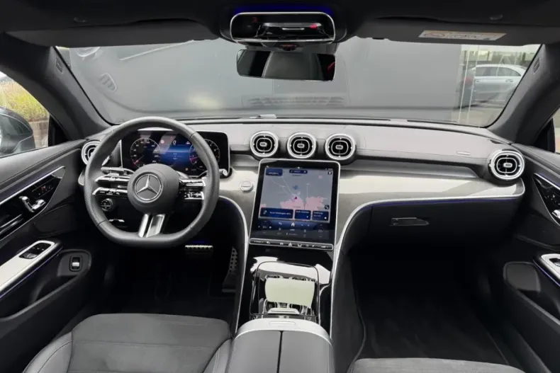 Mercedes-Benz CLE 200 din 2024 cu 9.700 km - oferta MER116766 - foto 7