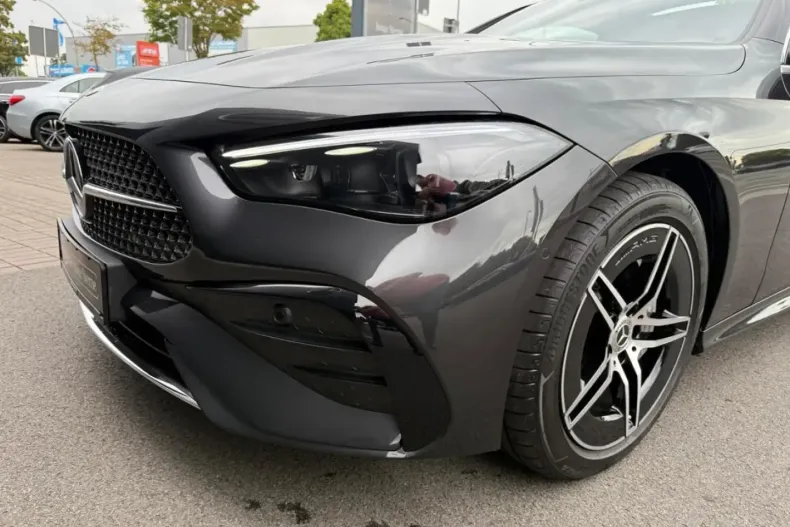 Mercedes-Benz CLE 200 din 2024 cu 9.700 km - oferta MER116766 - foto 17