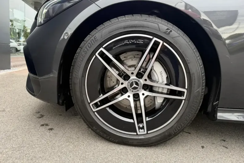 Mercedes-Benz CLE 200 din 2024 cu 9.700 km - oferta MER116766 - foto 18