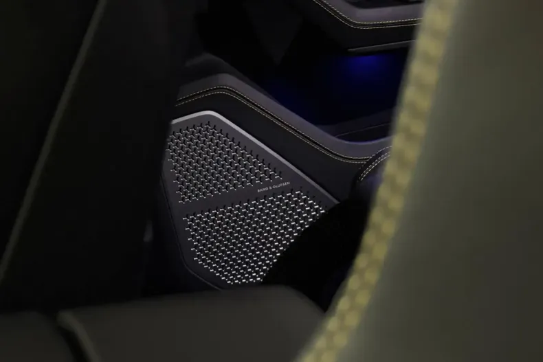 Lamborghini Urus din 2023 cu 41.500 km - oferta LAM116774 - foto 39